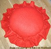 KD-008 Hundekuschelkissen in rot mit Schleife - Material Polarfleece - Durchmesser ohne Rüsche 45 cm - Füllung silikonisierte Hohlfaserkügelchen - waschbar und...